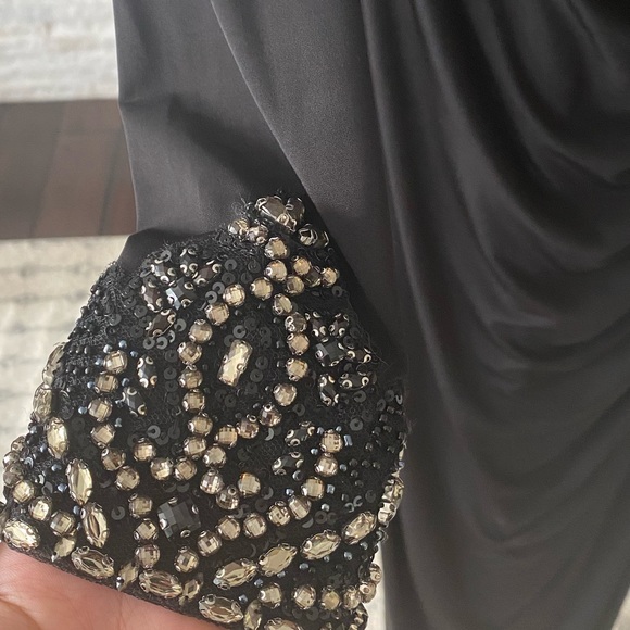 Adrianna papell black embellished gown size 4 - Picture 3 of 5